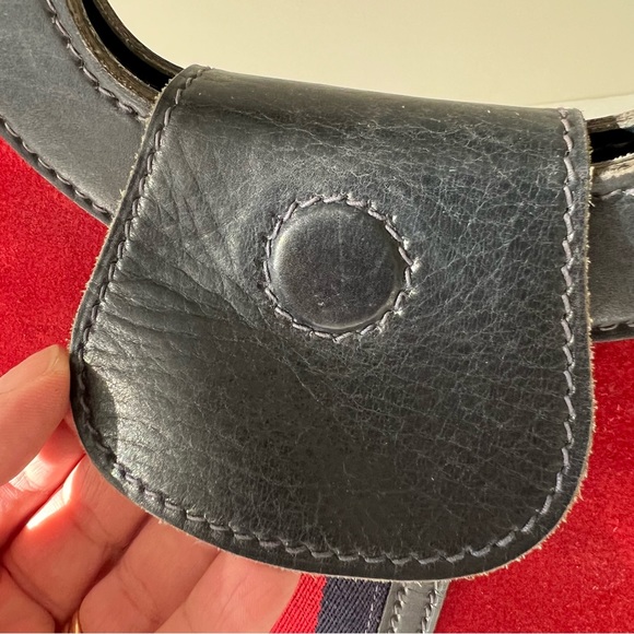 Vintage Gucci 1970s hand bag with cut out top handle red Nubuck navy leather web - Picture 11 of 17